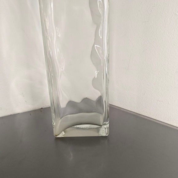 Large 14" Tall Clear Glass Vase made in Italy - Picture 3 of 6